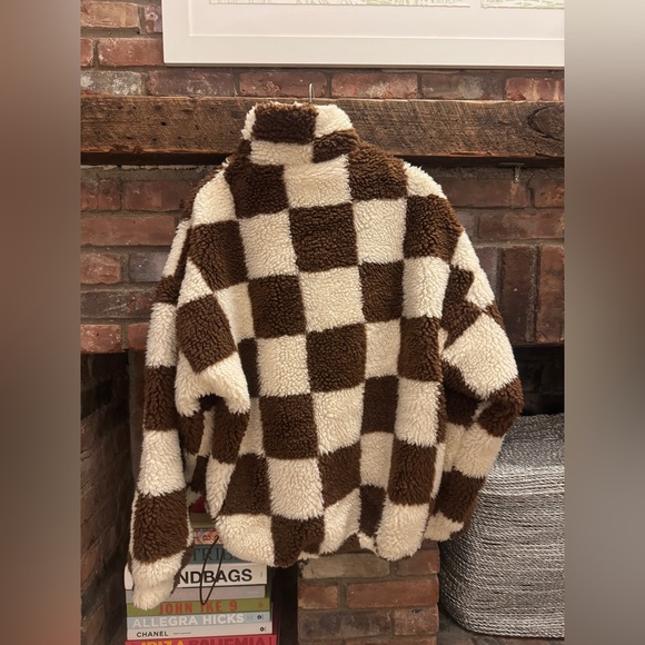 Zara Checkered Fleece - Picture 2 of 2